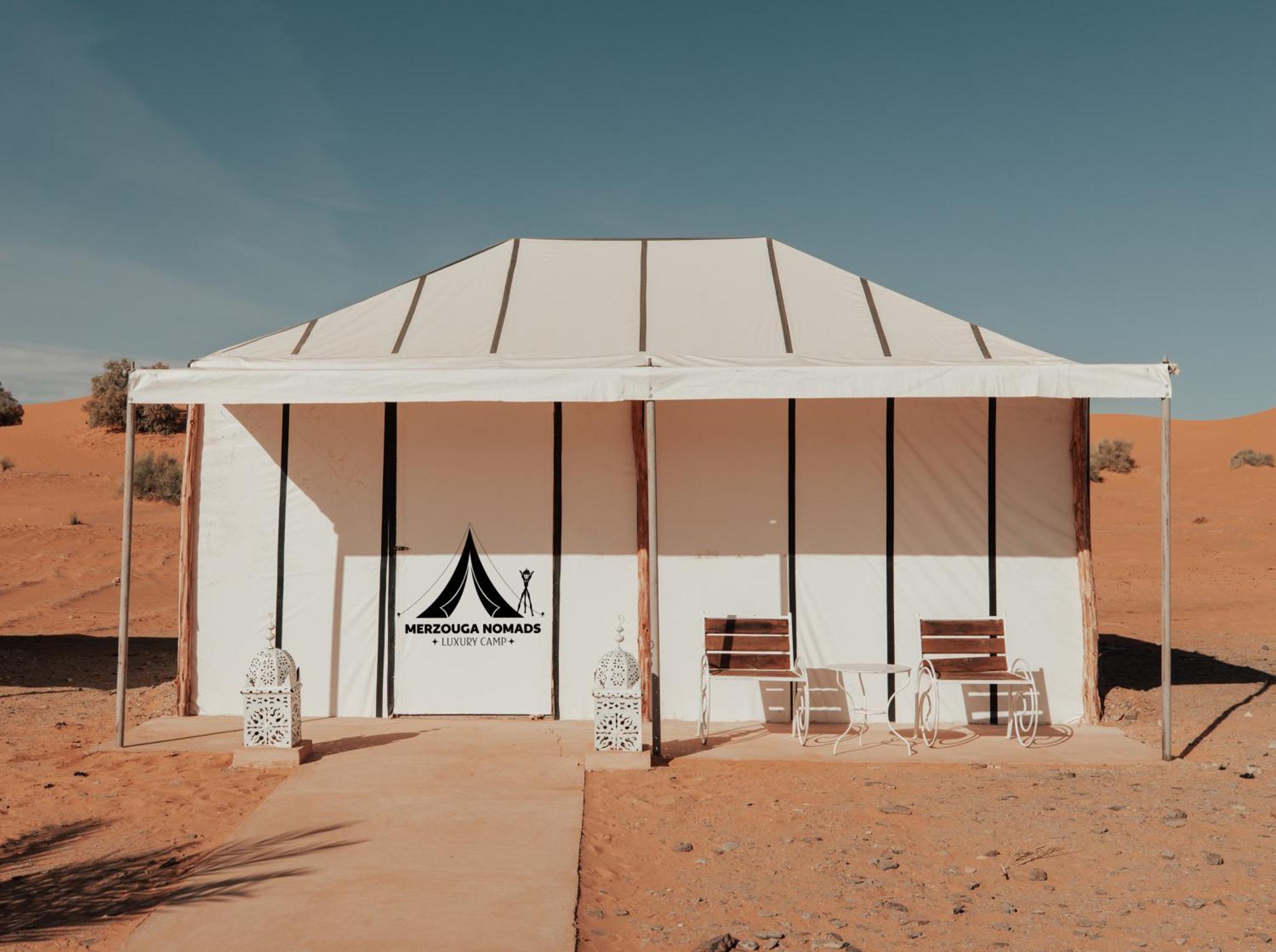 Merzouga Nomads Luxury Camp Exterior foto